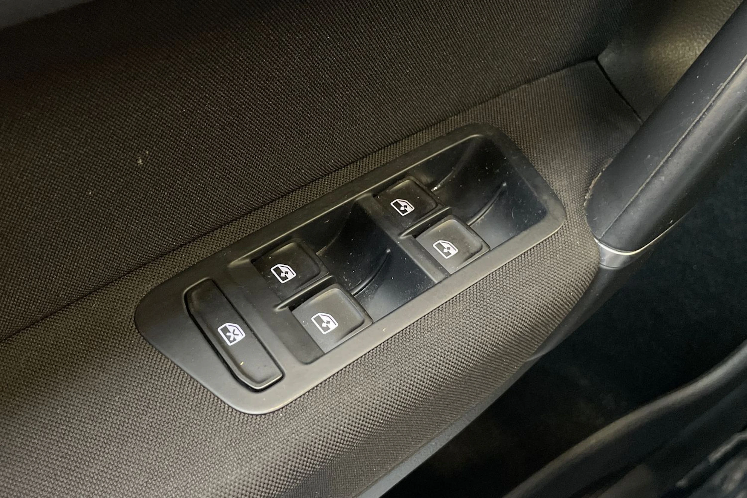 harmaa Volkswagen Golf Sportsvan 2016 kuva 24.