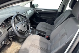 harmaa Volkswagen Golf Sportsvan 2016 kuva 3.