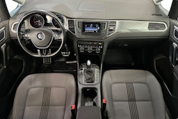 harmaa Volkswagen Golf Sportsvan 2016 kuva 9.