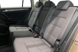 Ruskea (beige) Volkswagen GOLF SPORTSVAN 2016 kuva 10.