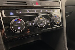 Ruskea (beige) Volkswagen GOLF SPORTSVAN 2016 kuva 23.