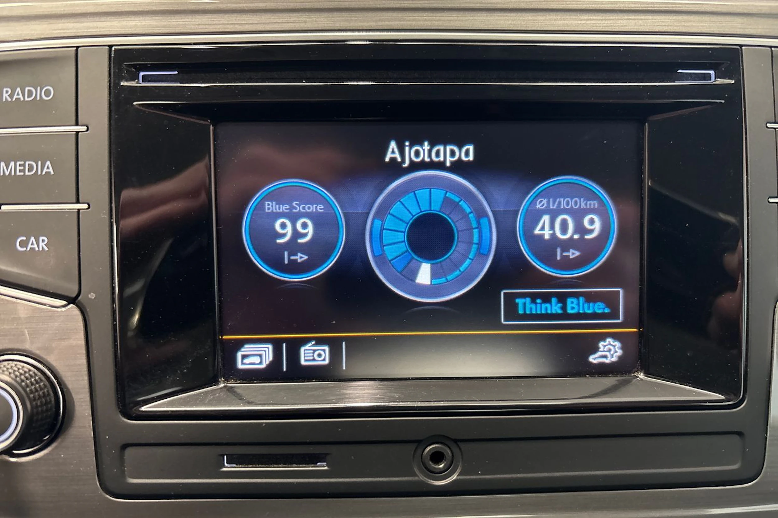 Sininen Volkswagen GOLF SPORTSVAN 2016 kuva 12.