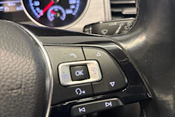 Sininen Volkswagen GOLF SPORTSVAN 2016 kuva 19.