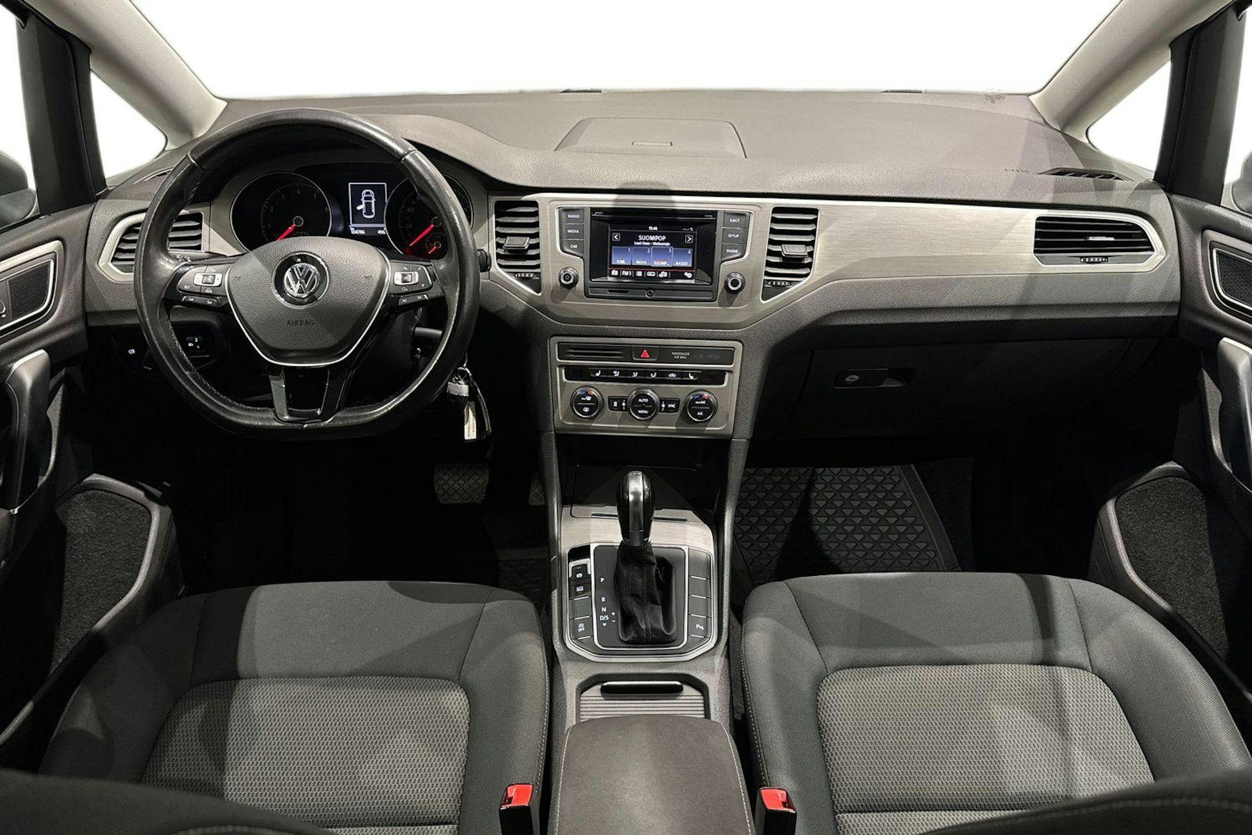 harmaa Volkswagen Golf Sportsvan 2016 kuva 9.