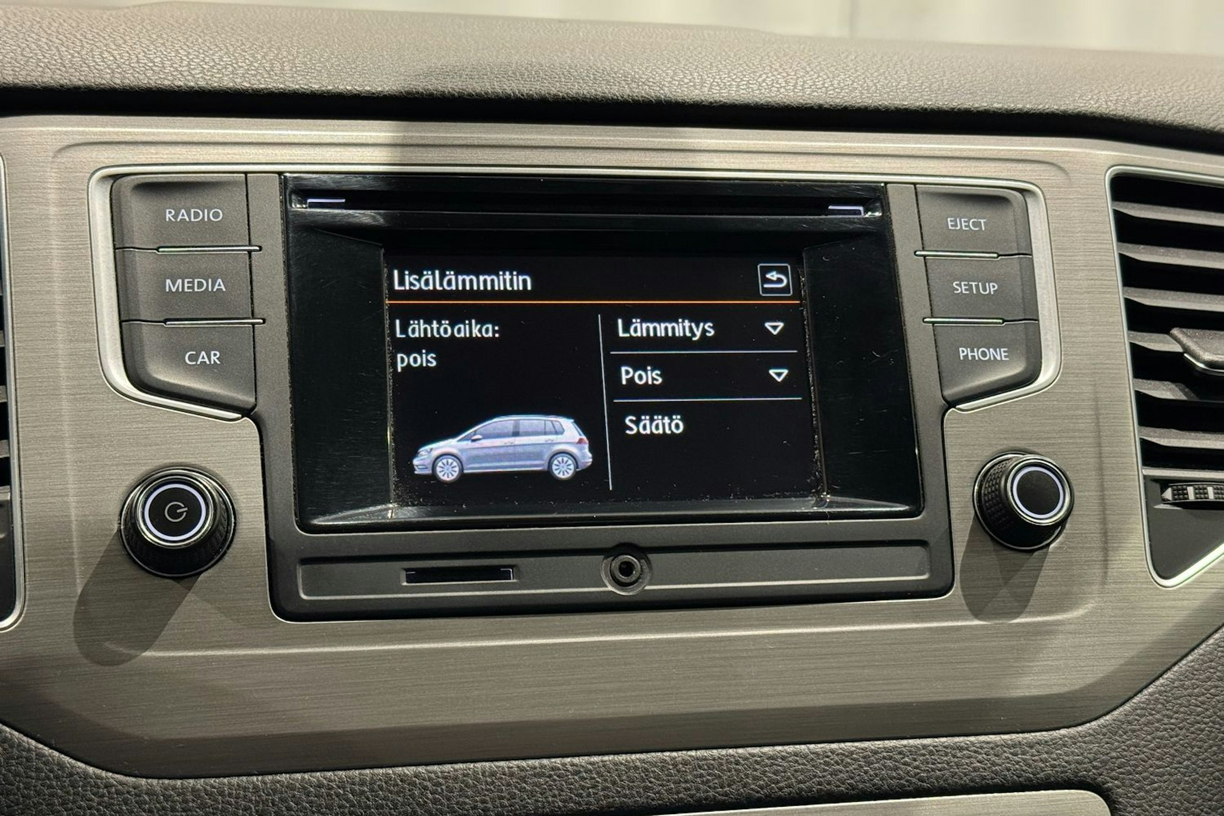 harmaa Volkswagen Golf Sportsvan 2016 kuva 21.