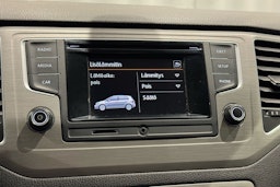 harmaa Volkswagen Golf Sportsvan 2016 kuva 21.