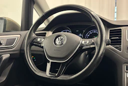 met. ruskea (beige) Volkswagen Golf Sportsvan 2016 kuva 12.