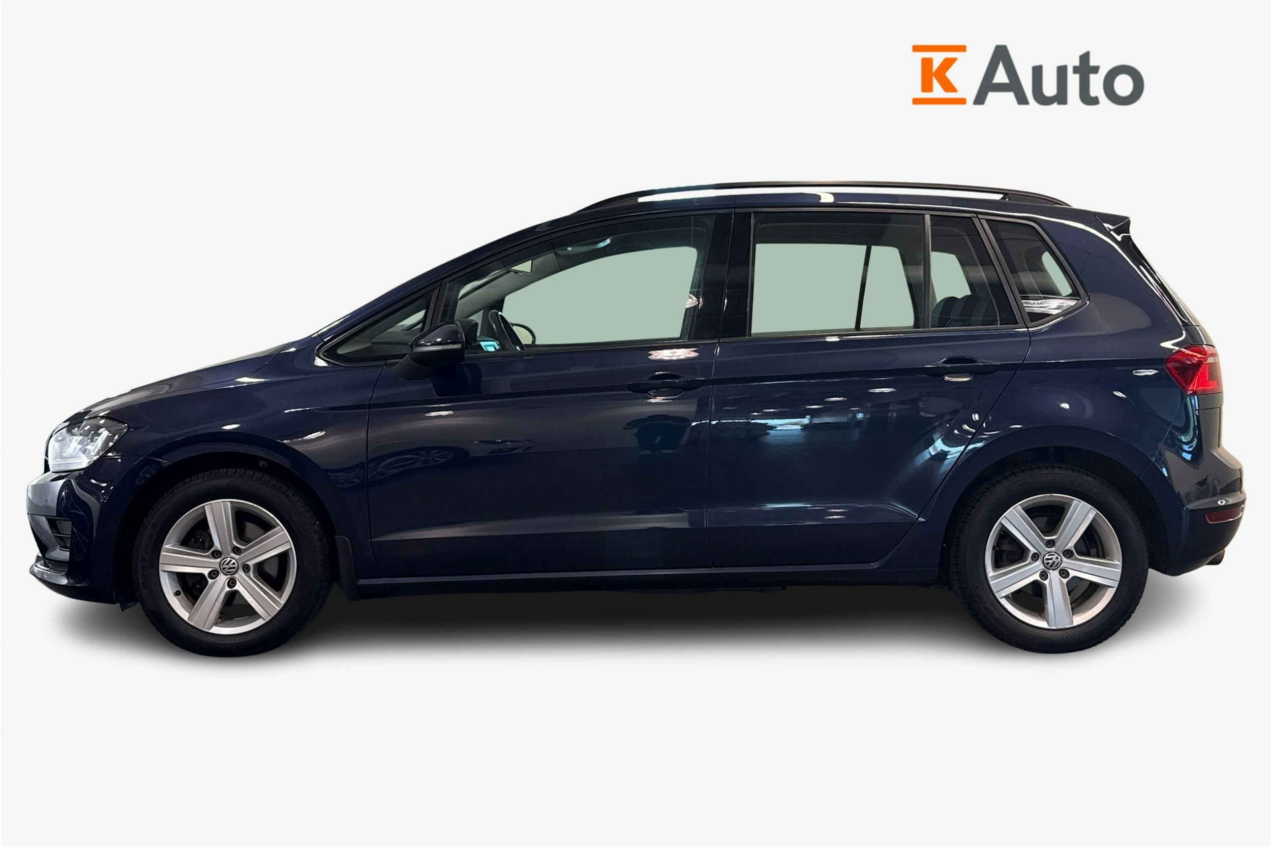 sininen Volkswagen Golf Sportsvan 2016 kuva 6.