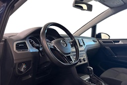 sininen Volkswagen Golf Sportsvan 2016 kuva 7.