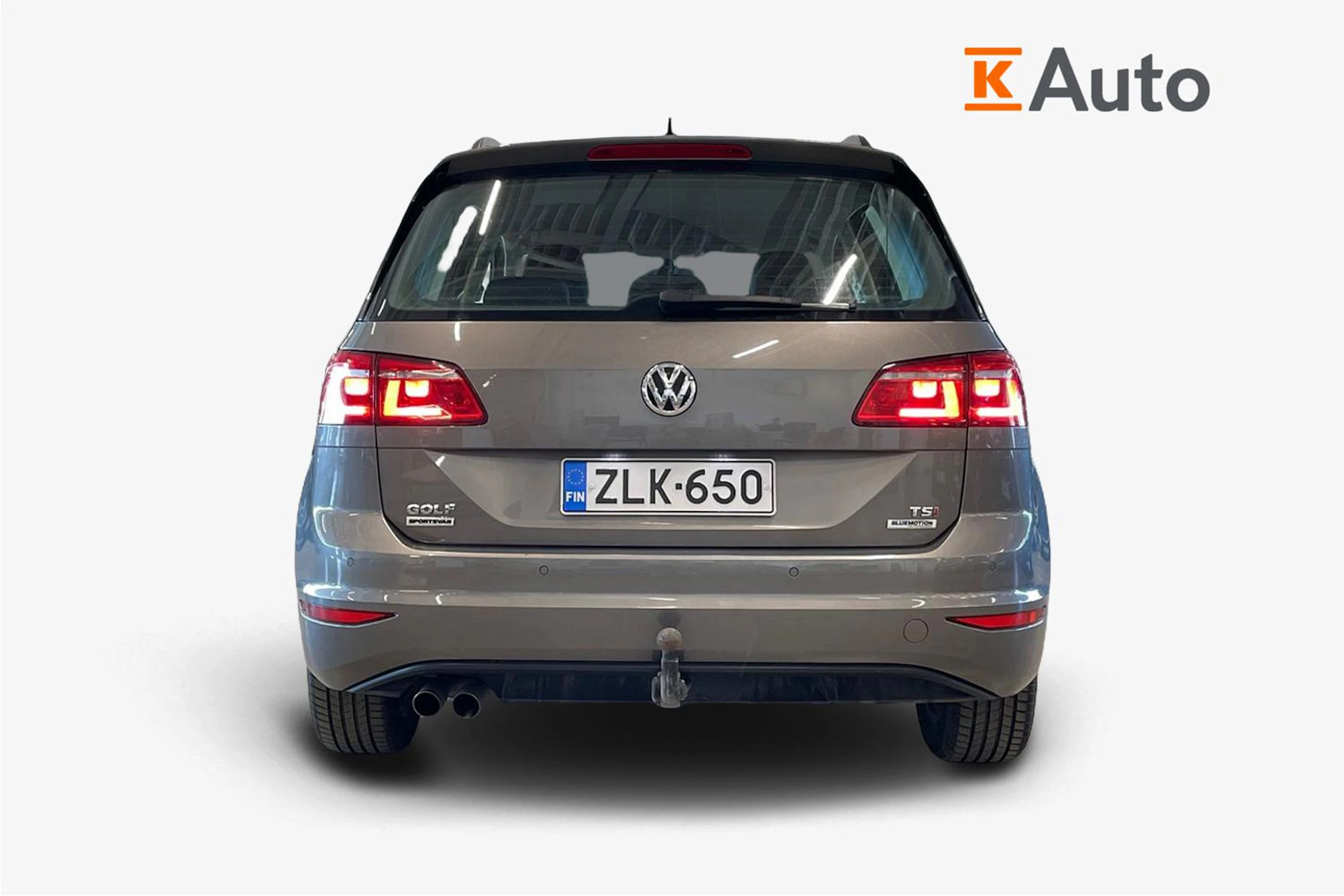 harmaa Volkswagen Golf Sportsvan 2017 kuva 4.