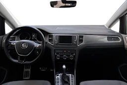 valkoinen Volkswagen Golf Sportsvan 2017 kuva 7.