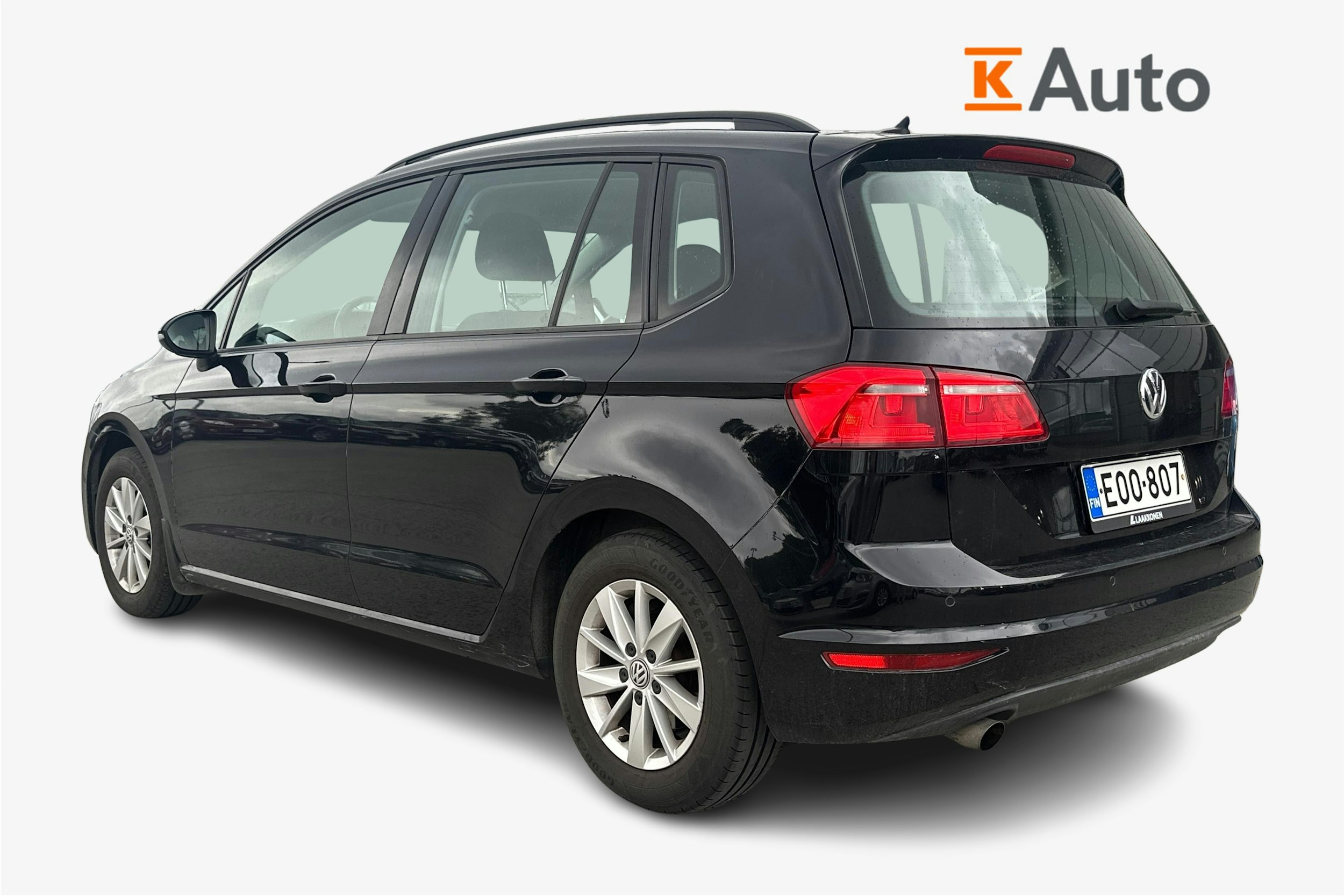 Musta Volkswagen GOLF SPORTSVAN 2017 kuva 2.