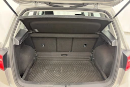 Harmaa Volkswagen GOLF SPORTSVAN 2017 kuva 15.