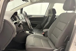 Harmaa Volkswagen GOLF SPORTSVAN 2017 kuva 17.