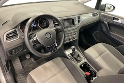 Harmaa Volkswagen GOLF SPORTSVAN 2017 kuva 7.
