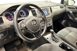 harmaa Volkswagen Golf Sportsvan 2017 kuva 3.