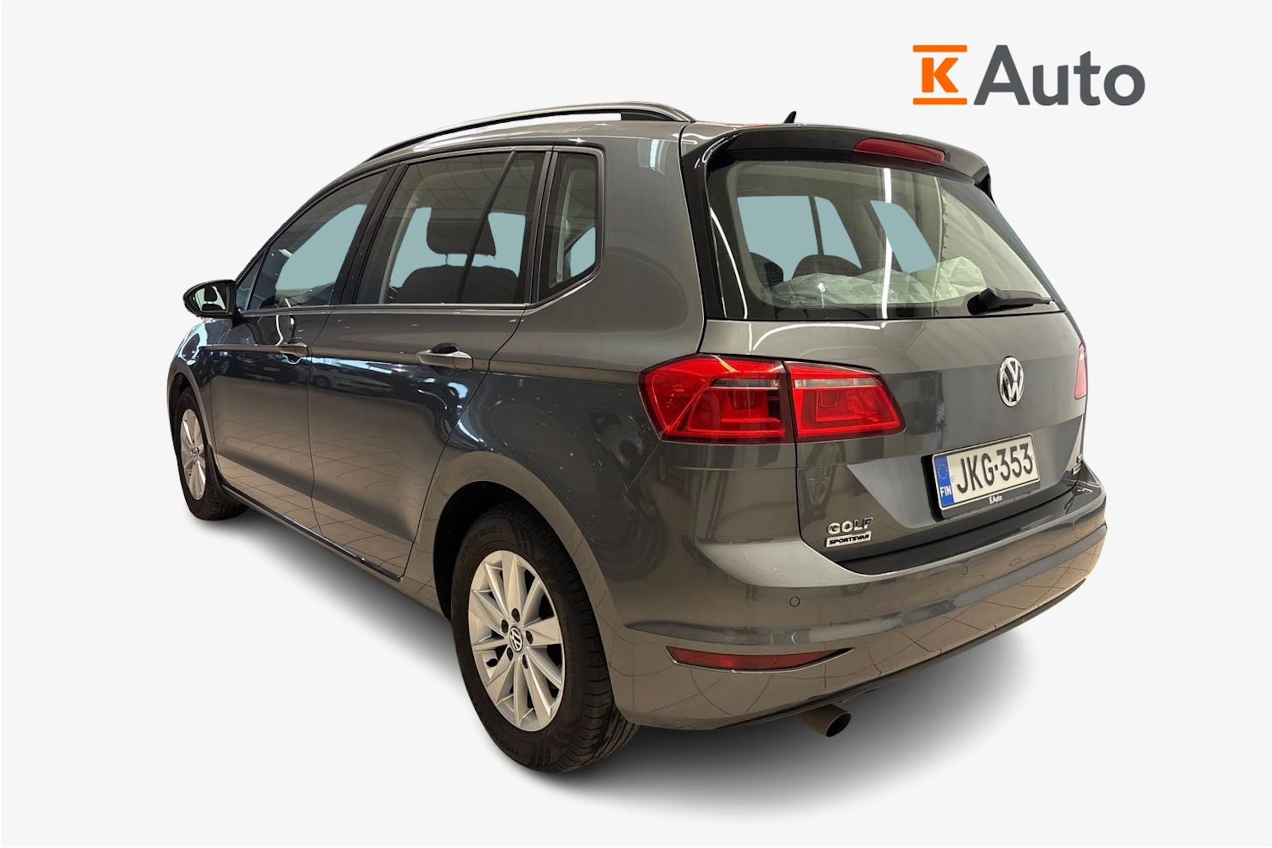 harmaa Volkswagen Golf Sportsvan 2017 kuva 3.