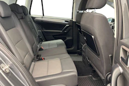 harmaa Volkswagen Golf Sportsvan 2017 kuva 12.