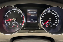 harmaa Volkswagen Golf Sportsvan 2017 kuva 16.