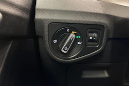 harmaa Volkswagen Golf Sportsvan 2017 kuva 19.