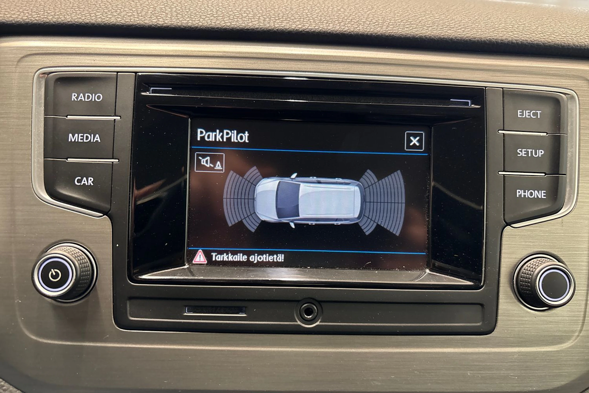 harmaa Volkswagen Golf Sportsvan 2017 kuva 22.