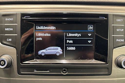 harmaa Volkswagen Golf Sportsvan 2017 kuva 26.