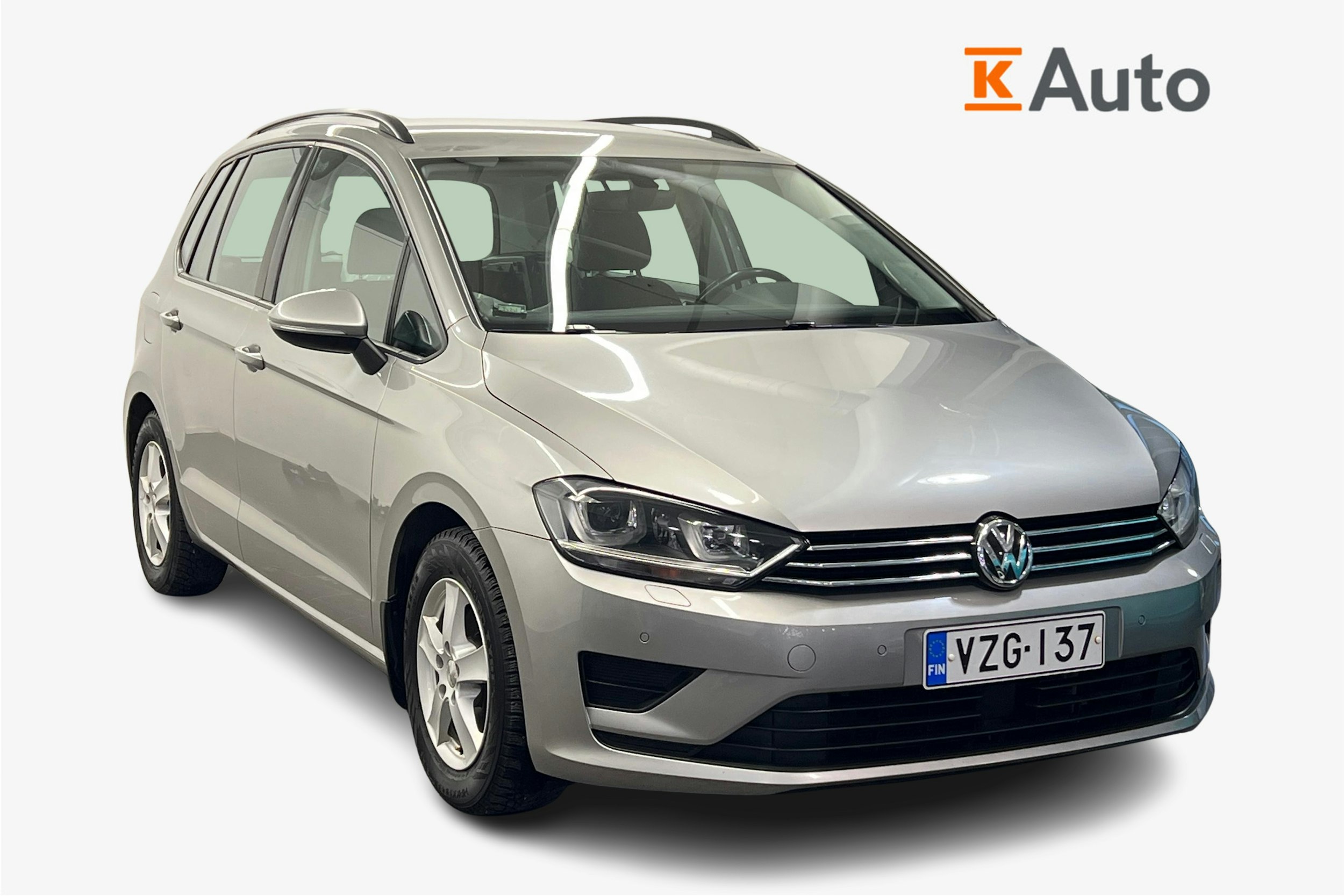 Harmaa Volkswagen GOLF SPORTSVAN 2017 kuva 1.