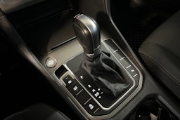 Harmaa Volkswagen GOLF SPORTSVAN 2017 kuva 21.