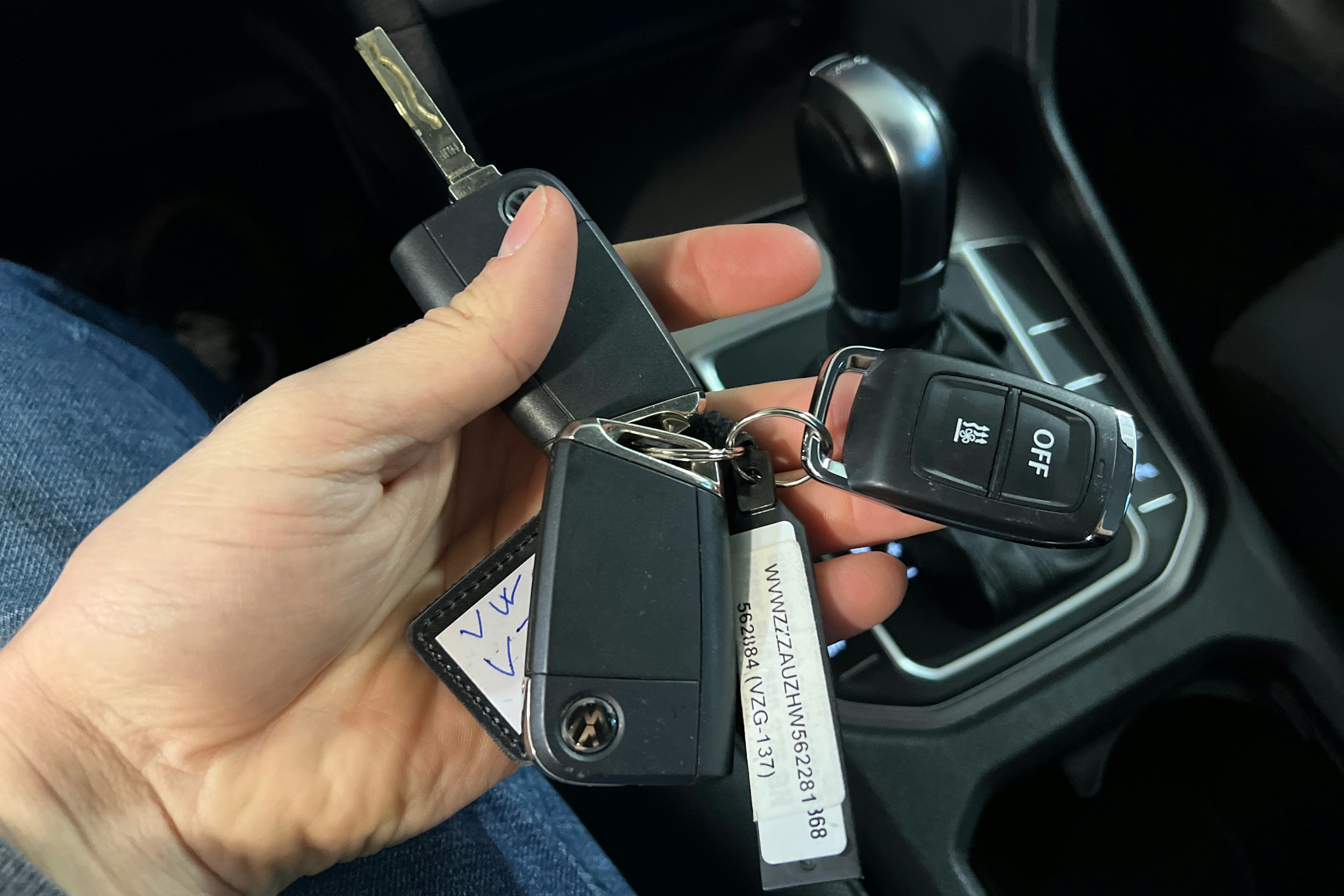 Harmaa Volkswagen GOLF SPORTSVAN 2017 kuva 22.