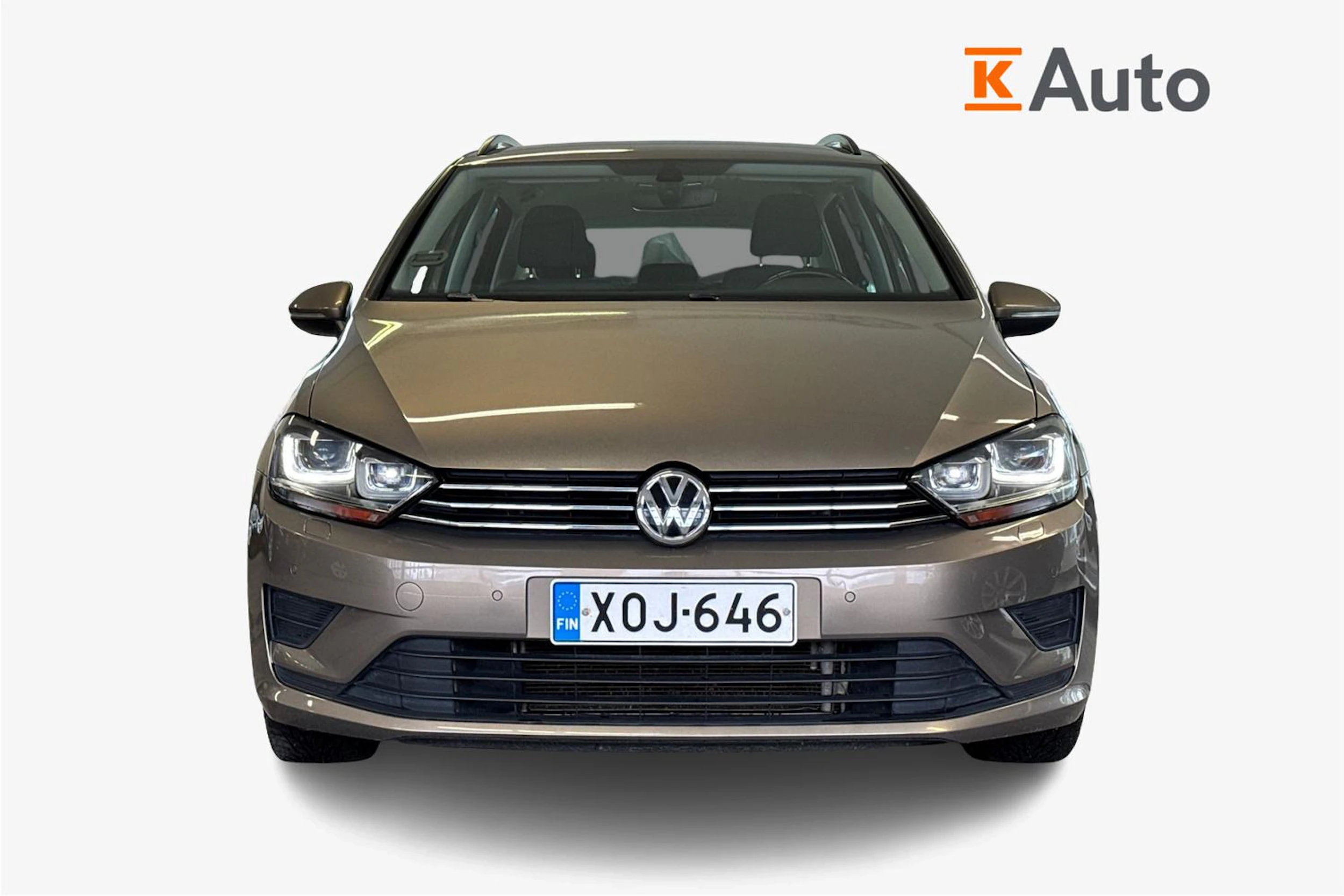 ruskea (beige) Volkswagen Golf Sportsvan 2017 kuva 5.