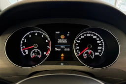 ruskea (beige) Volkswagen Golf Sportsvan 2017 kuva 19.