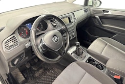 valkoinen Volkswagen Golf Sportsvan 2018 kuva 7.