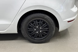 valkoinen Volkswagen Golf Sportsvan 2018 kuva 13.