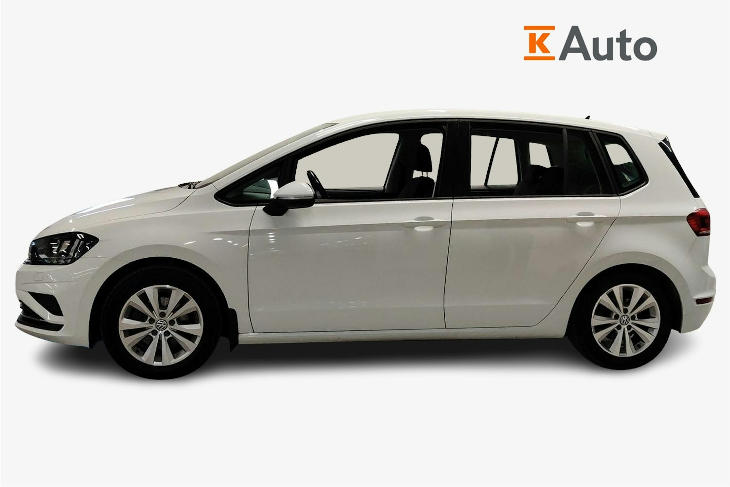 valkoinen Volkswagen Golf Sportsvan 2018 kuva 6.