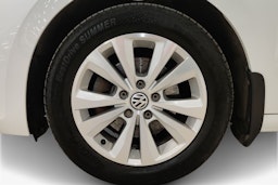 valkoinen Volkswagen Golf Sportsvan 2018 kuva 11.