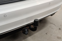 valkoinen Volkswagen Golf Sportsvan 2018 kuva 21.