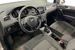harmaa Volkswagen Golf Sportsvan 2018 kuva 3.