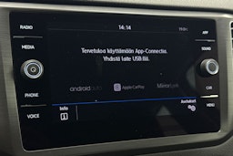 harmaa Volkswagen Golf Sportsvan 2018 kuva 24.