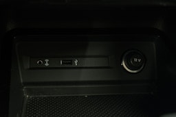 harmaa Volkswagen Golf Sportsvan 2018 kuva 31.
