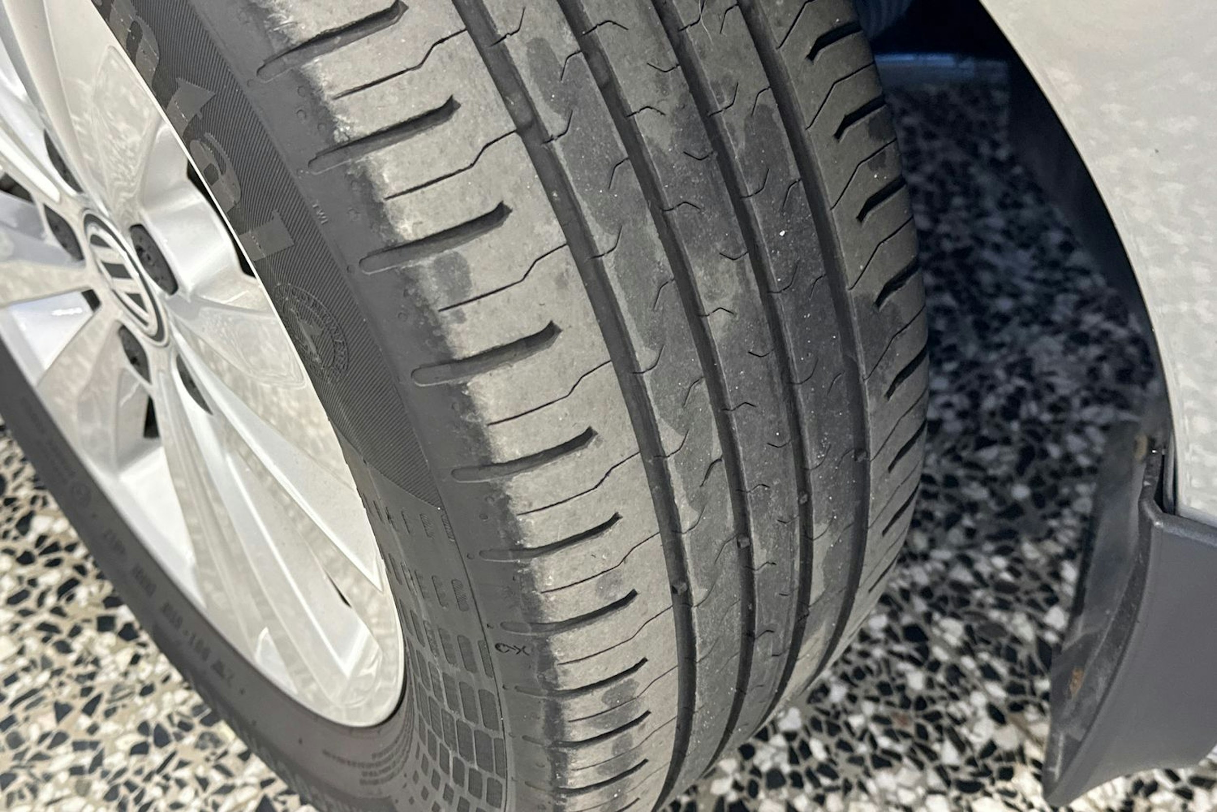 harmaa Volkswagen Golf Sportsvan 2018 kuva 37.