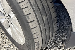 harmaa Volkswagen Golf Sportsvan 2018 kuva 37.