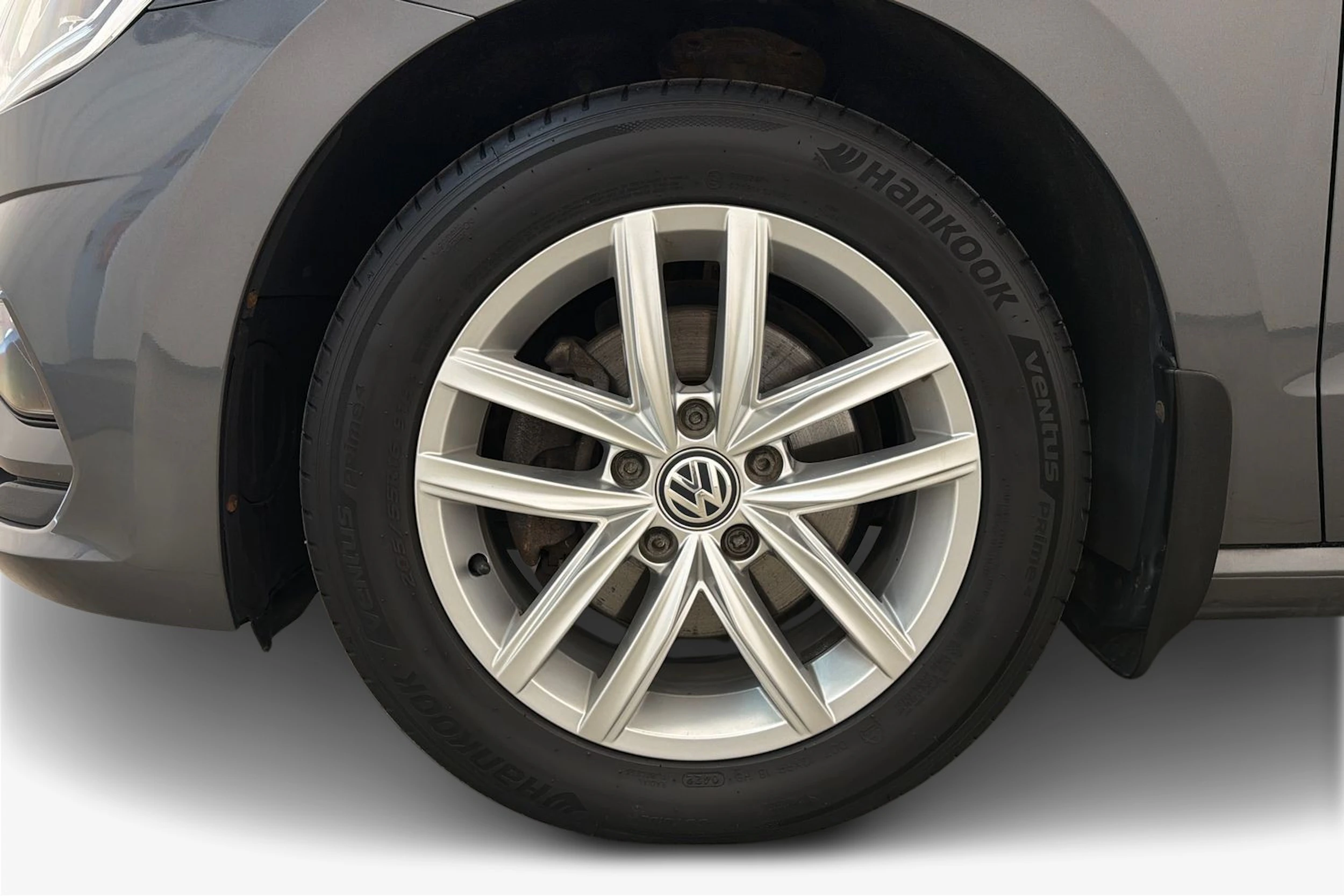 harmaa Volkswagen Golf Sportsvan 2018 kuva 9.