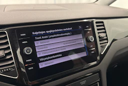 harmaa Volkswagen Golf Sportsvan 2018 kuva 23.