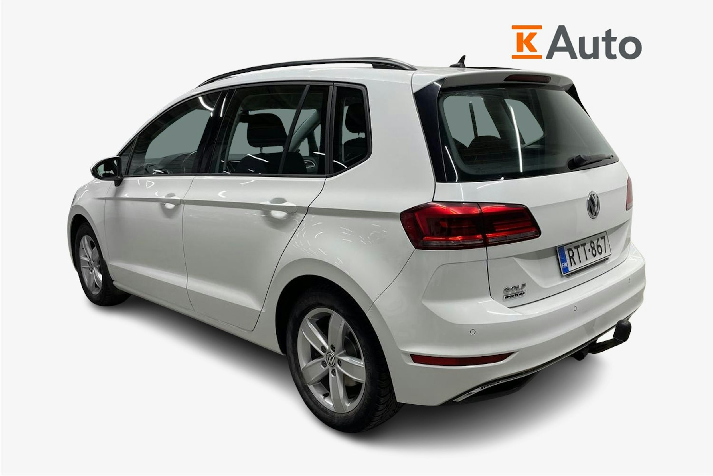 valkoinen Volkswagen Golf Sportsvan 2018 kuva 2.