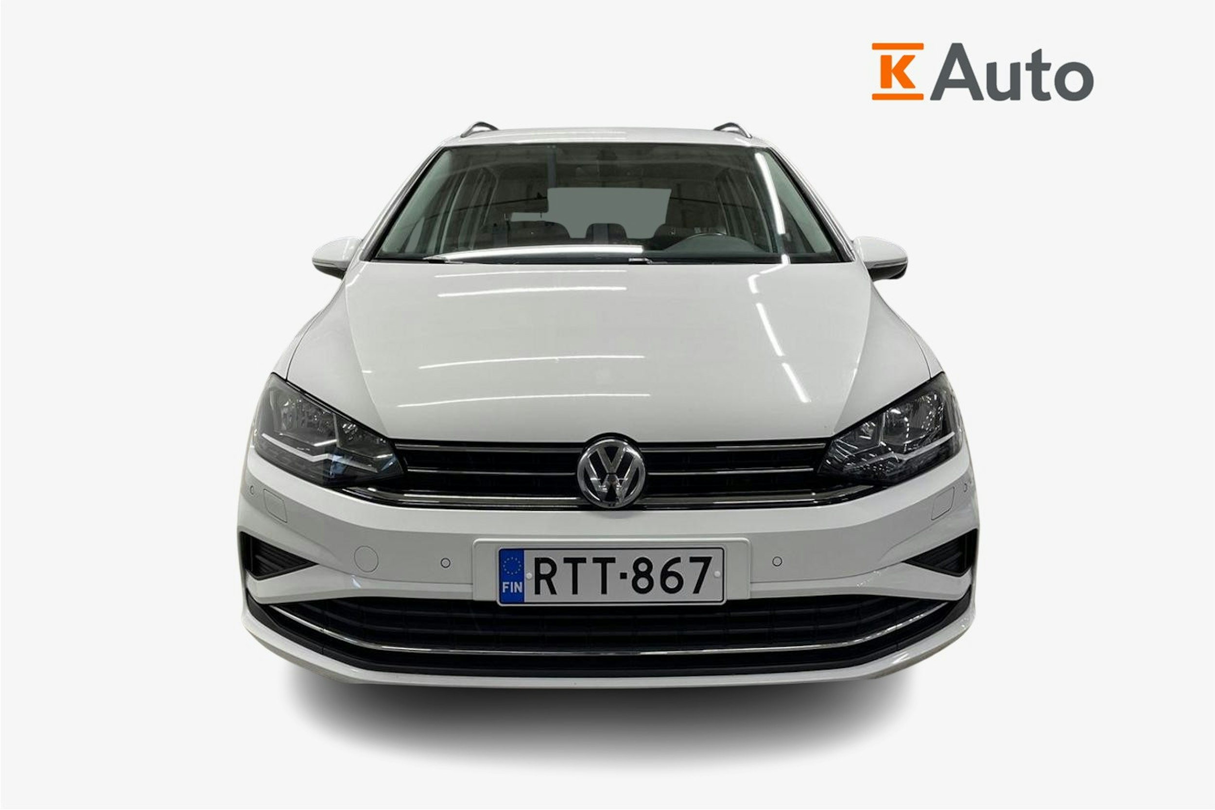 valkoinen Volkswagen Golf Sportsvan 2018 kuva 5.