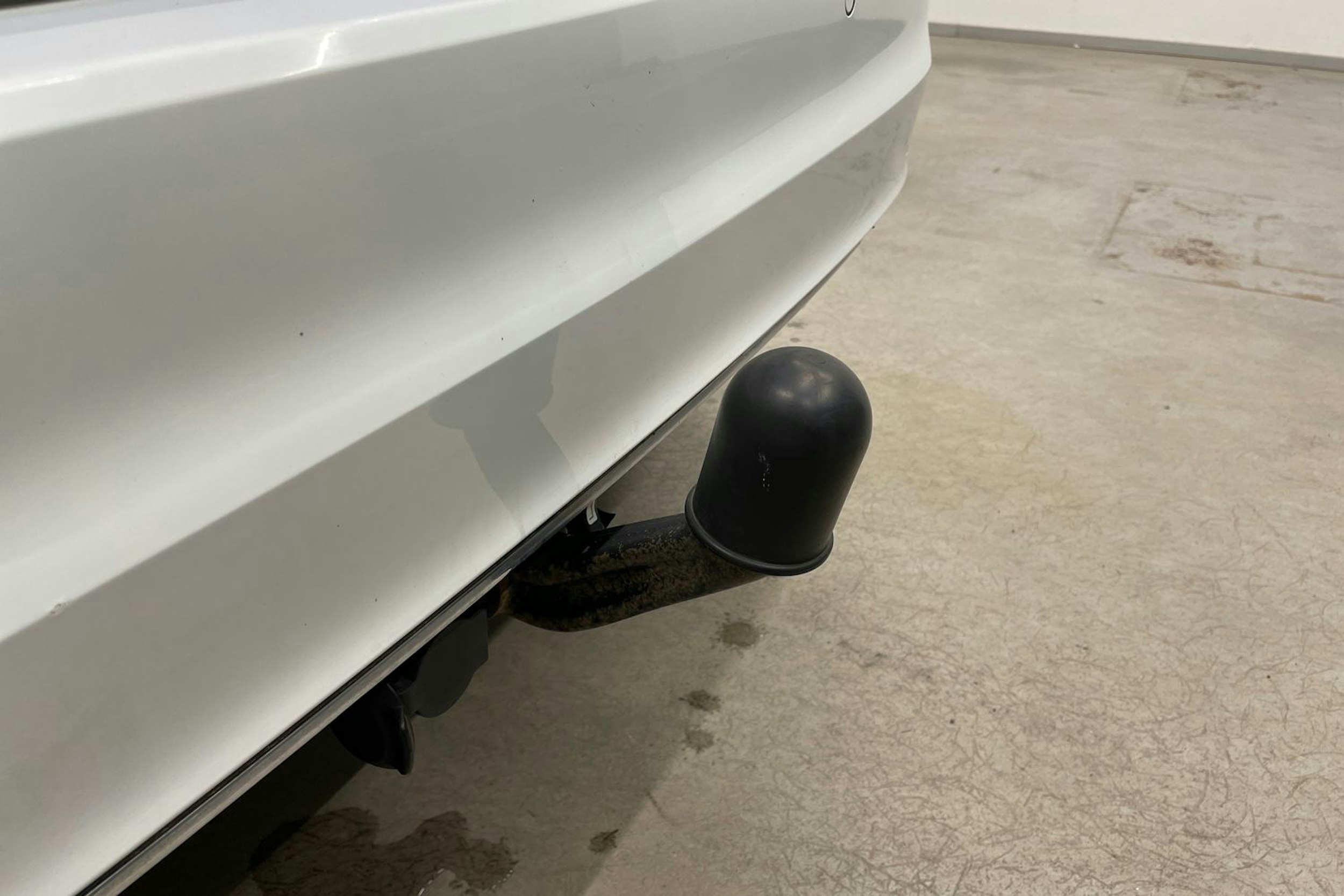 valkoinen Volkswagen Golf Sportsvan 2018 kuva 28.