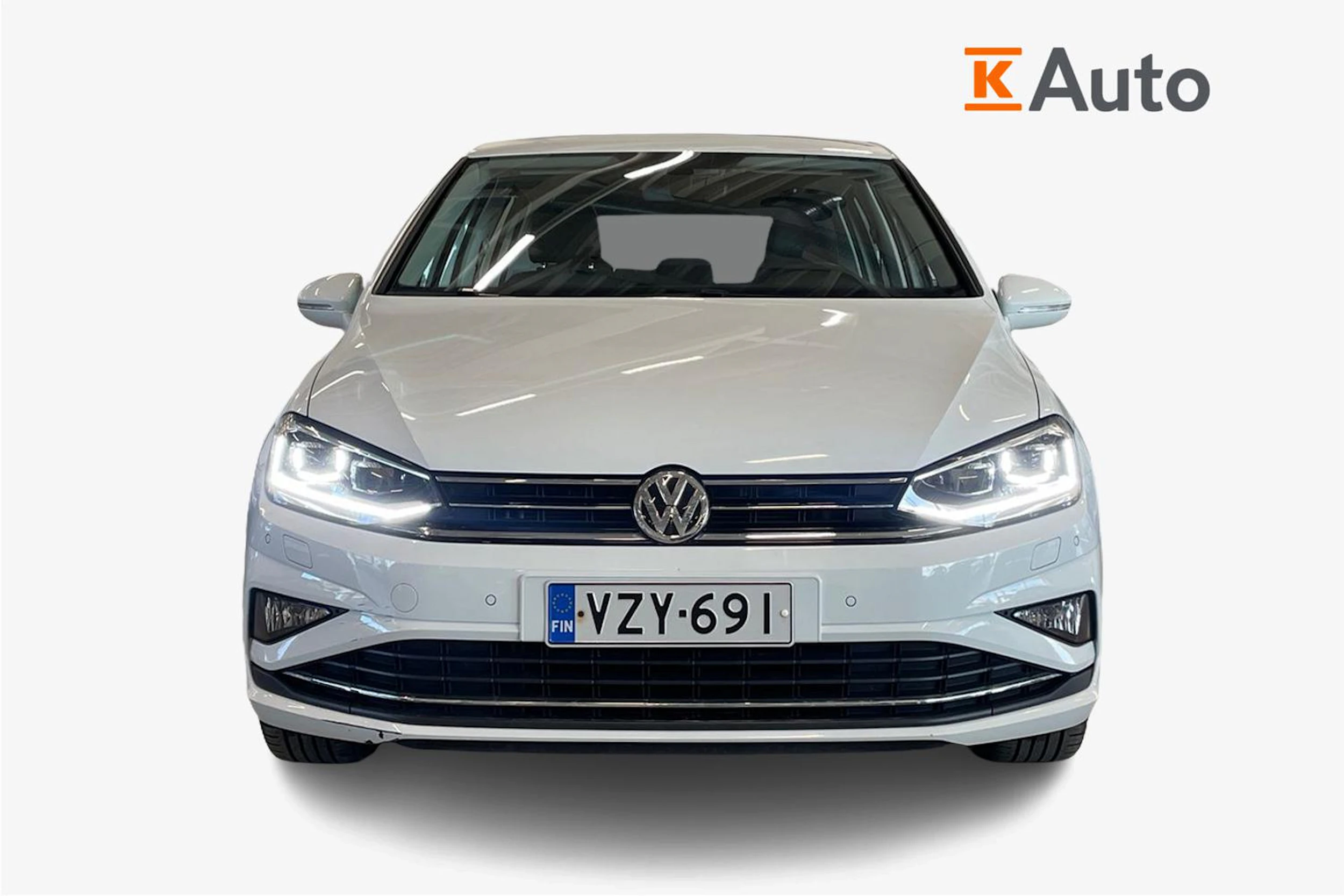 valkoinen Volkswagen Golf Sportsvan 2018 kuva 5.