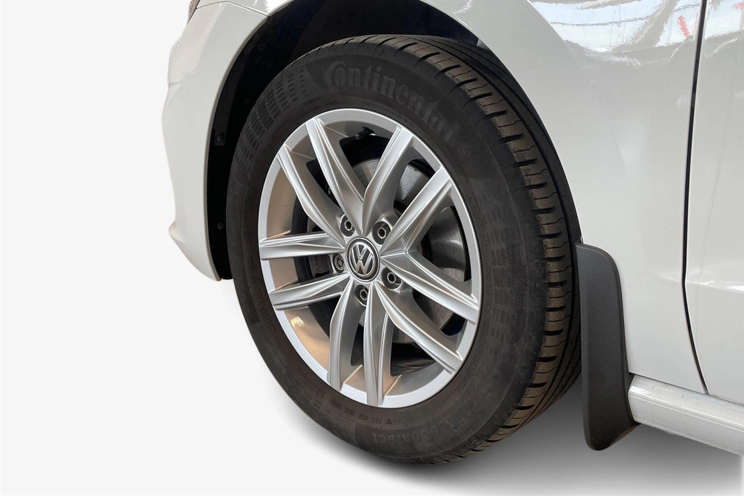 valkoinen Volkswagen Golf Sportsvan 2018 kuva 12.