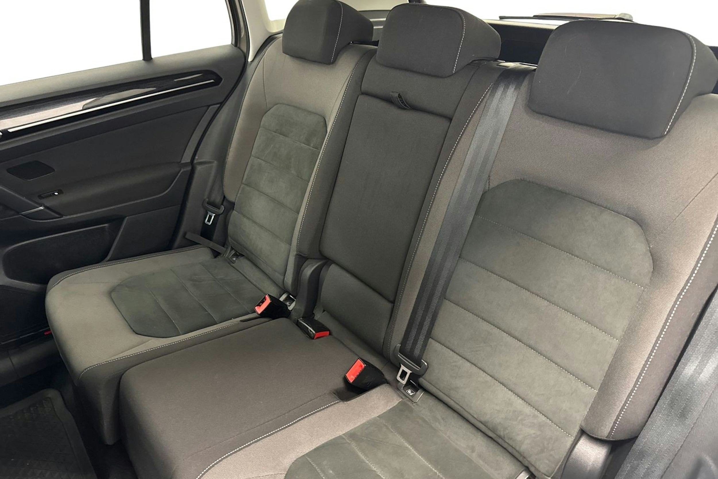ruskea (beige) Volkswagen Golf Sportsvan 2018 kuva 10.