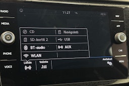 ruskea (beige) Volkswagen Golf Sportsvan 2018 kuva 24.